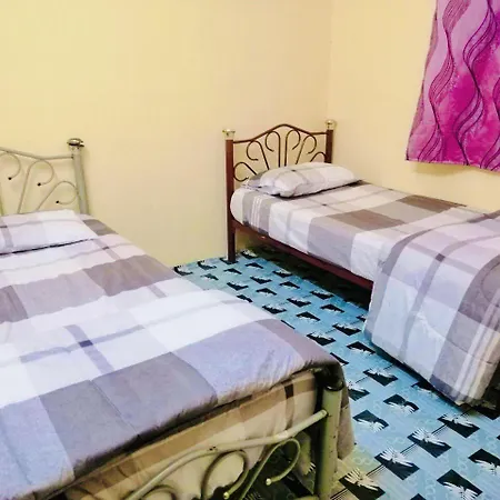 Homestay Bandar Pekan - Musleem Preferred Exterior photo