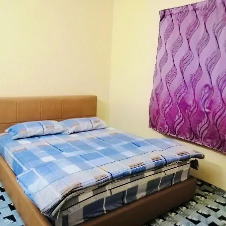 Homestay Bandar Pekan - Musleem Preferred Exterior photo