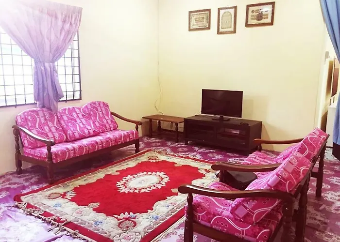Homestay Bandar Pekan - Musleem Preferred